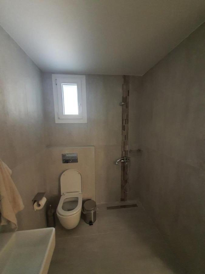 New Apartment ,50M From The Sea At Nea Irakleia. Екстер'єр фото