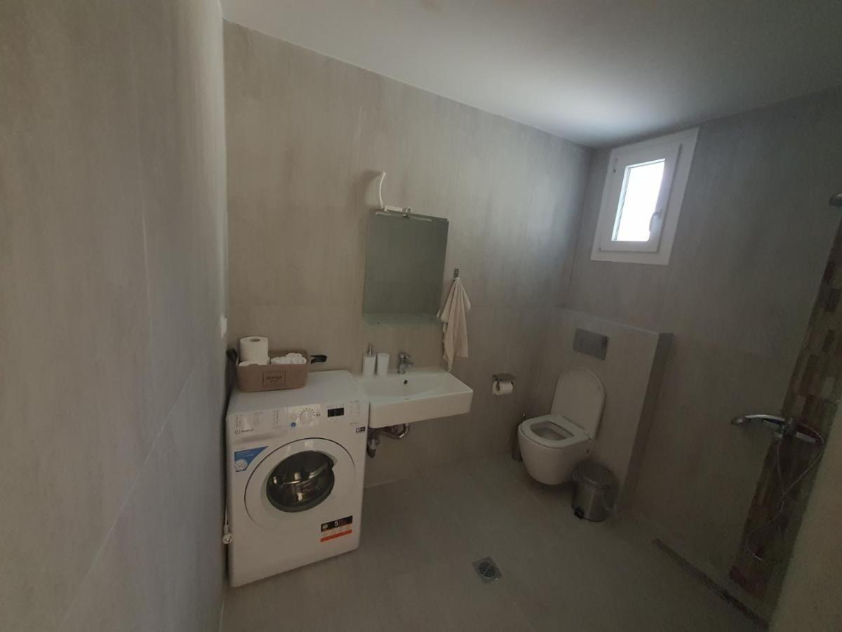New Apartment ,50M From The Sea At Nea Irakleia. Екстер'єр фото