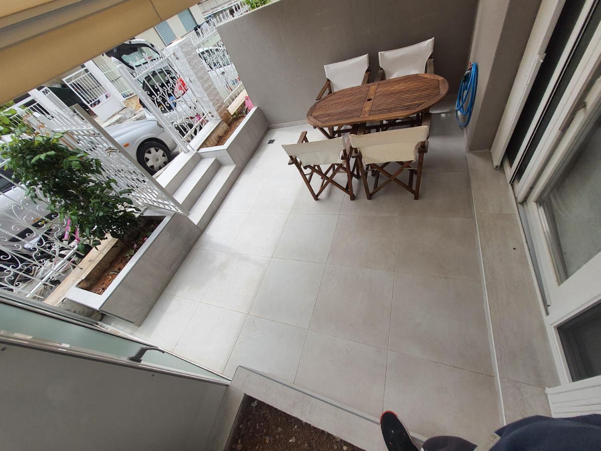 New Apartment ,50M From The Sea At Nea Irakleia. Екстер'єр фото